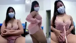 Lendir Basah Host Montok Kembali Menggoda Dengan Tubuh Tembamnya