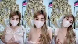 Mamih Tersenggol Baju Tipis Remas Payudara