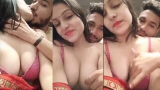 Paman Nakal Menindih Payudara Montok Bhabhi Yang Telanjang