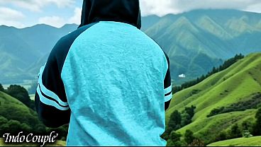 Istri Berjilbab Nakal Selingkuh Saat Suami Asyik Liburan Di Bali, Digoyang Pacar Sampai Telan Cairan Panas. Kisah Nyata Perselingkuhan Istri.