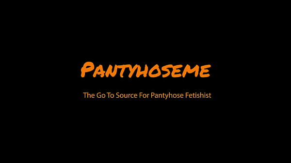 Ashley Tante Panas Menggoda Dalam Stoking Mengkilap, Beraksi Mesra Dengan Kakak Tiri