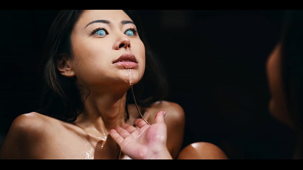 Ritual Panas Berubah Jadi Adu Mesra Lesbian Saat Cewek Asia Kehilangan Kendali