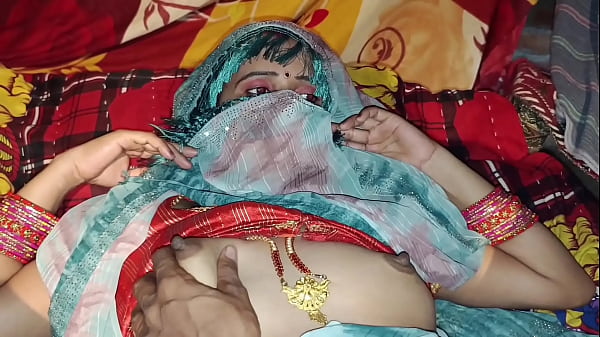 Bhabhi Seksi Panas Dalam Adegan Ranjang Paling Liar