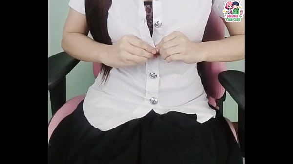 สาวนักศึกษาสวยโดนแฉคลิปโชว์เรียวหน้าคอม ใช้จู๋ปอมยัดเยียดเสียวจัด