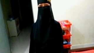 Gadis Hijabi Nakal Digoyang Kencang Kekasihnya Dalam Adegan Mesra Pakistan