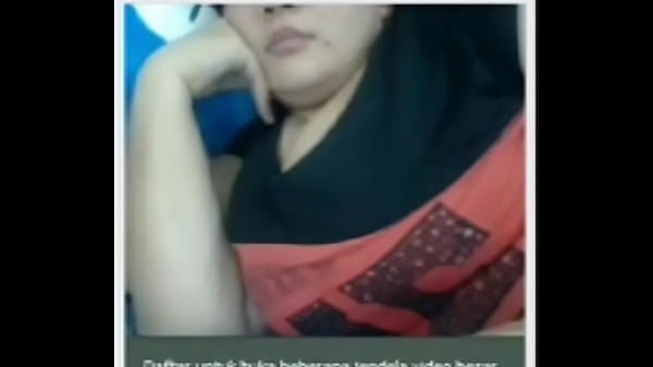 Rena Dj Camfrog Indonesia Part 2.1: Aksi Panas Dan Menggoda