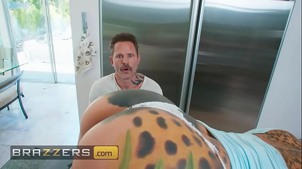Anal Gembira Nina Costa Di Hari Ultahnya / Brazzers / Masukkan Kode Xvpromo Di Situs Resmi Untuk Diskon