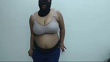 Gadis India Rohini Ngocok Di Depan Kamera