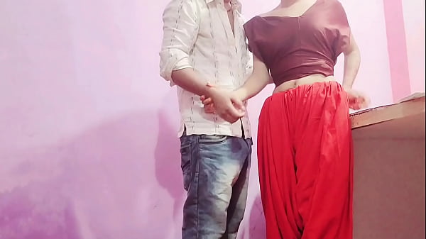 भाभी जी, तुम्हारी देह की भूख मुझे सता रही है