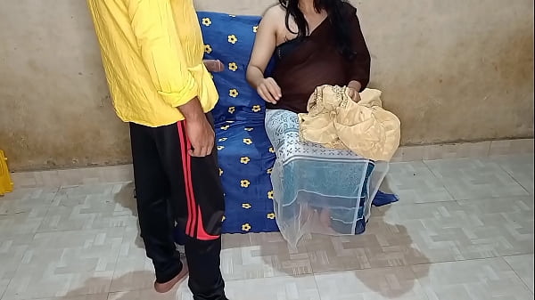ससुराल में दामाद ने सास को पहली बार जबरदस्ती चोदा, गर्म आवाज में अश्लील कहानी