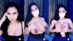 Aoraa Cantik Remas Payudara Besar