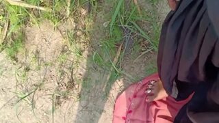 Ngentot Sama Tante Sendiri Di Luar Rumah, Mms Desi Bikin Malu