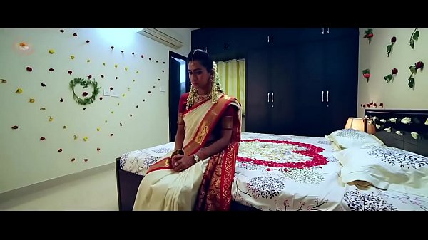 Film Hindi Pendek Baru, Gerakan Hot Dan Nakal Bikin Ngilu Di Badan.