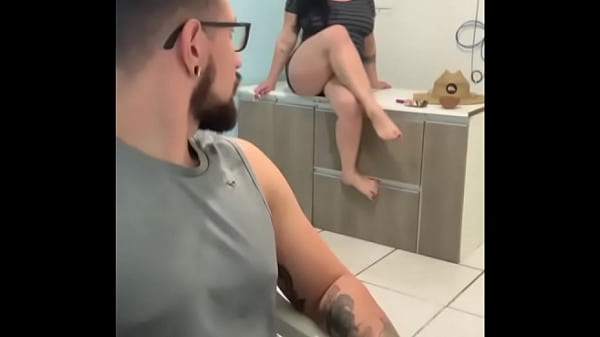 Ela Me Fez Sair Do Trabalho Pra Meter Na Buceta, Mas Só Ganhou O Cu. Fodi O Cu AtÉ O Fondo!