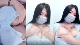 Yessy Menggoda Dengan Payudara Mango Live Yang Menggairahkan