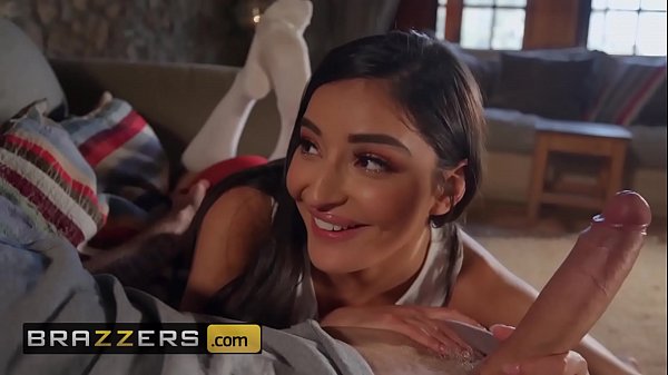 Remaja Suka Yang Besar – Emily Willis Dan Danny D – Latihan Bikin Pelacur Sempurna – Brazzers