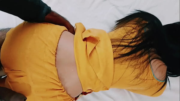 Desi Chachi Lagi Brutal Digebukin Sampe Meraung, Sange Berat