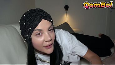 Ngentot Liar Bareng Elnaz, Cewek Hijab Turki Miringin Pantatnya