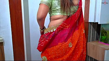 Bhabhi Desi Ghar Ki Kitchen Mein Doodh Wale Ka Bill Chukane Ke Liye Jor Ka Chodai, Hindi Audio Ke Saath.