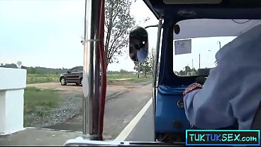 Amatir Thai Milf Di Jalanan Langsung Digebuk Dan Dibawa Muter-muter