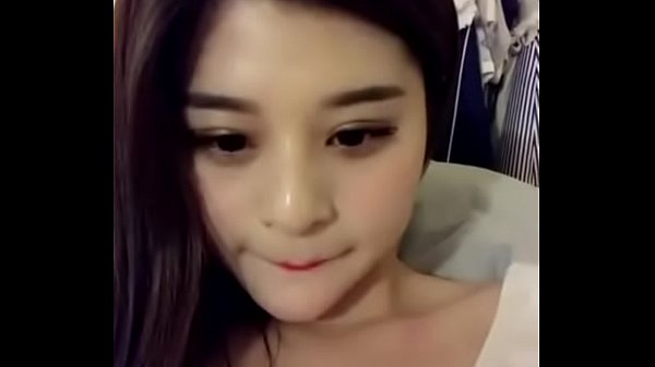 Cewek China Bikin Live Cam 11, Gaya Hot Bikin Gregetan.