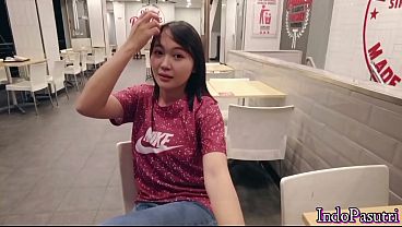 Bokep Indo Paling Anyar – Cewek Mahasiswi Sangean Abis Selingkuh Pas Janjian Makan Siang – Kontol Dimasukin Ke Memek Sampe Crot.