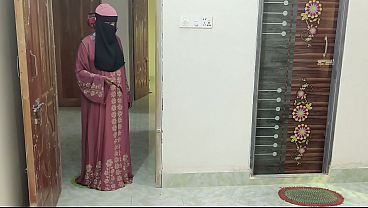 Aku Ngewein Kakak Tiri Gara-gara Dia Main Game.