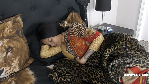 Anak Tiri Gak Bisa Ngewe, Akhirnya Nyari Pelampiasan Sama Ibu Tiri