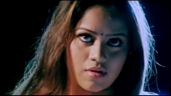 Lesbian India, Ngenyangin Cewek Seksi Sampe Basah.