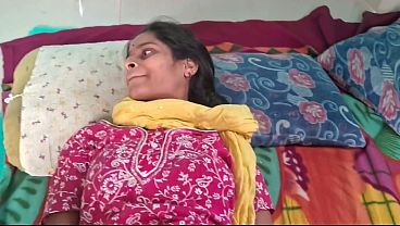Desi Bhabhi Dikhane Wali Padosi Ki Muth Mein Aag Laga Ke Chod Diya