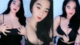 Evelyn Pamer Belahan Montok, Susu Mangga Goyang Live Bikin Ngiler.