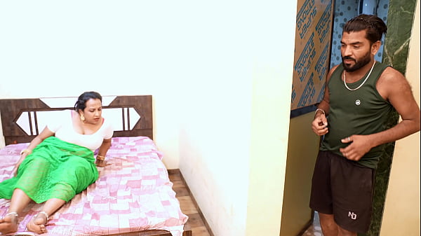 Desi Bhabhi Lagi Digebrak Keras Di Atas Ranjang