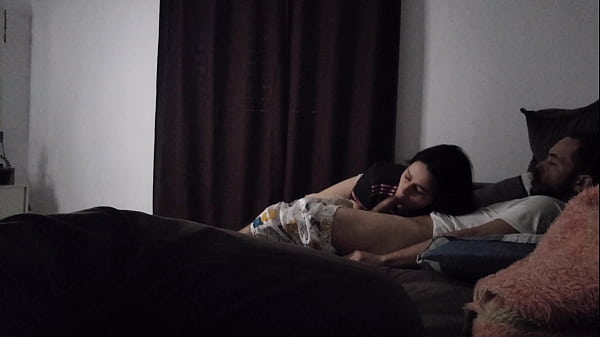 Tia Gata Sengaja Bikin Rencana Biar Bisa Barengan Di Sofa Sama Keponakan, Hawa Panas Bikin Greget.