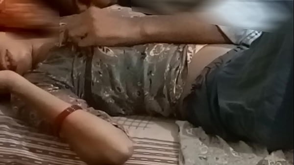 Jija Sama Saali, Desi Mms Panas, Nafsu Menggebu Di Kamar.