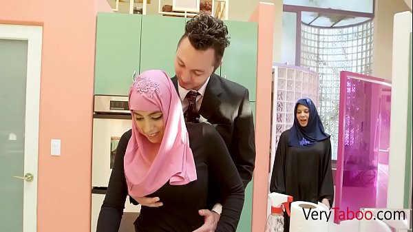 Arab Anak Tiri Berhijab Ngewe Ella Knox Sampai Crot