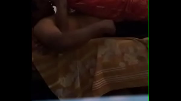 Desi Istri Lagi Naik Di Atas, Siap Digoyang
