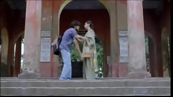Nih, Desi Lagi Pengen Dicolek-colek, Keluar Semua Isi Dalemnya.