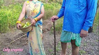 Desi Kakak Tiri Ngentot Di Luar Ruangan Sama Adik Tiri, Bebas Tanpa Malu