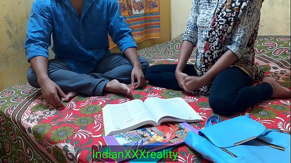 Kavita Murid Terbaik India Ngentot Dengan Suara Panas