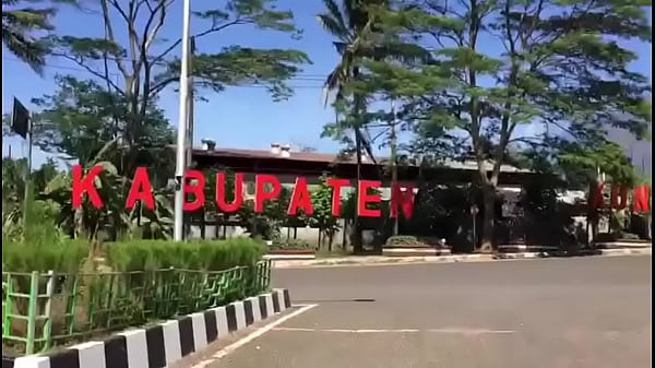 Goyang Goyang Thailand Bikin Basah, Live Colmek Depan Kamera.